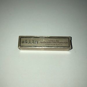 Brand new Stila shimmer and glow “la douce”